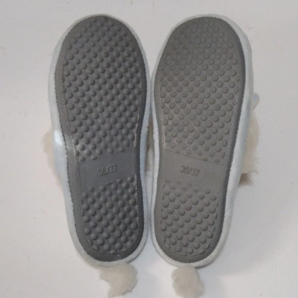 Unicorn Plush Bedroom Slippers Size 6